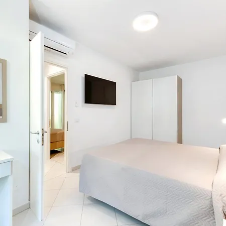 Residenza Acquamarina - Siroli Collection Apartmán *