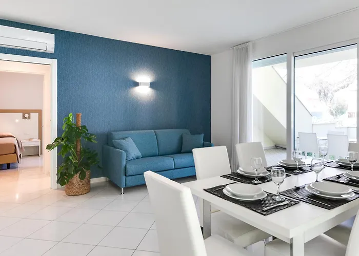 公寓 Residenza Acquamarina - Siroli Collection 切尔维亚