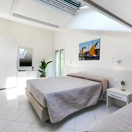 Residenza Acquamarina - Siroli Collection アパート