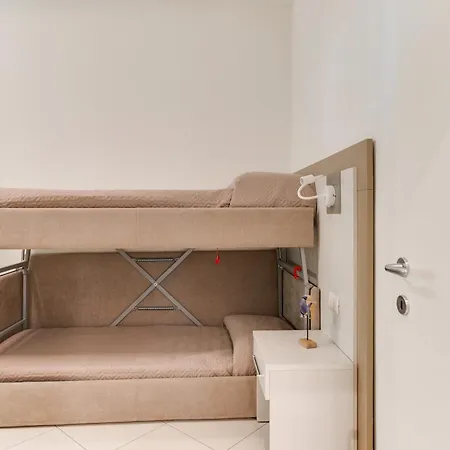 アパート Residenza Acquamarina - Siroli Collection チェルヴィア