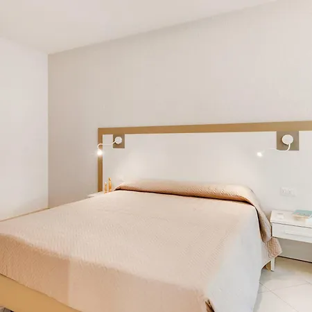 アパート Residenza Acquamarina - Siroli Collection *